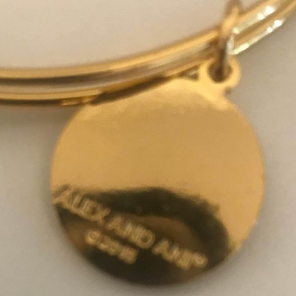 Alex & Ani gold bangle bracelet with 2015 snowman charm like new - Picture 3 of 3